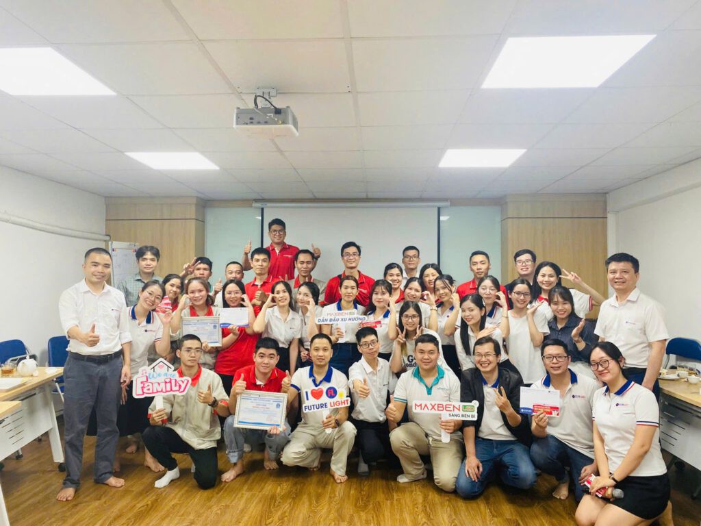 Future Light - 13 năm phát triển rực rỡ